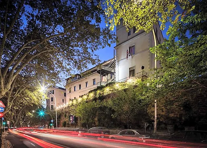 Rosa Hotel 3*