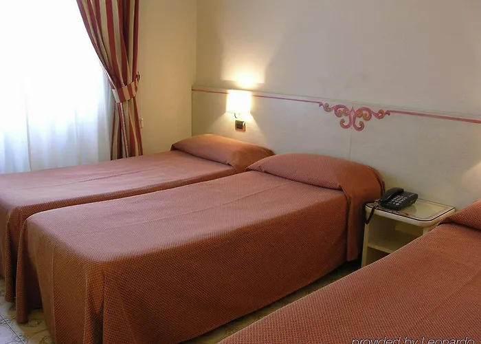 Rosa 3* Rome