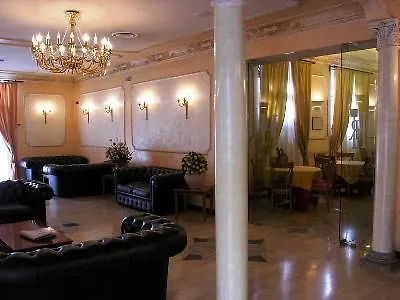 Rosa Otel