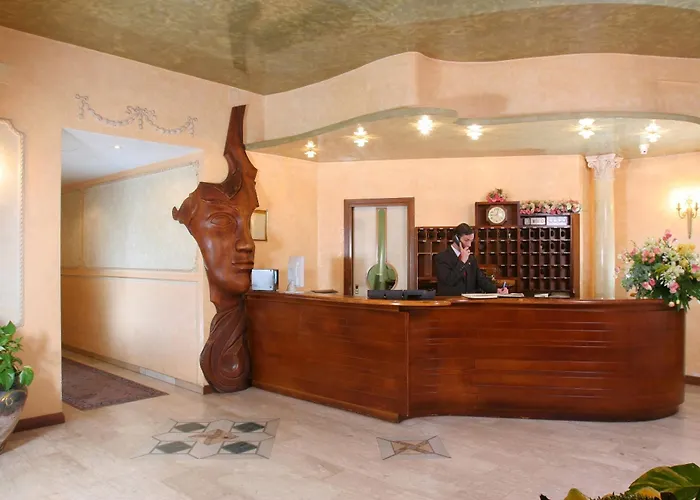 Rosa Hotel 3*