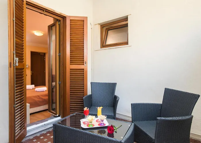 Otel Rosa 3*
