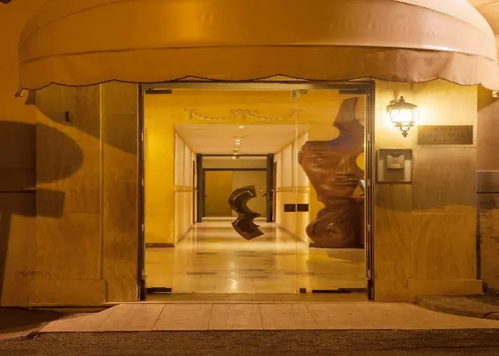 Rosa Hotel 3*